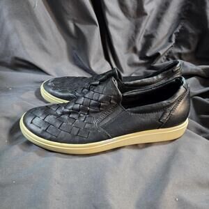 ECCO Soft 7 Shoes Womens Size 38 Black Woven Leather Comfort Casual Loafers